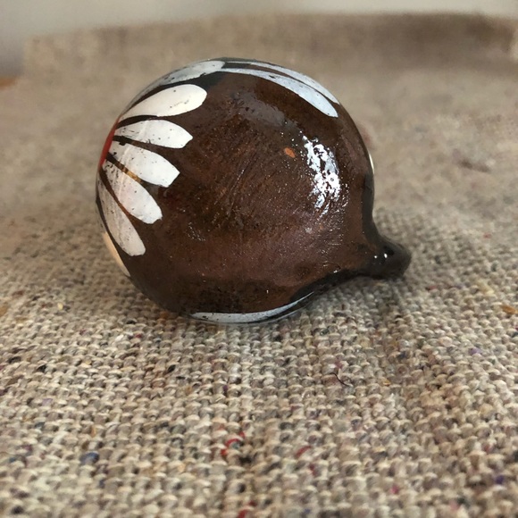 Little Pot - Picture 3 of 3